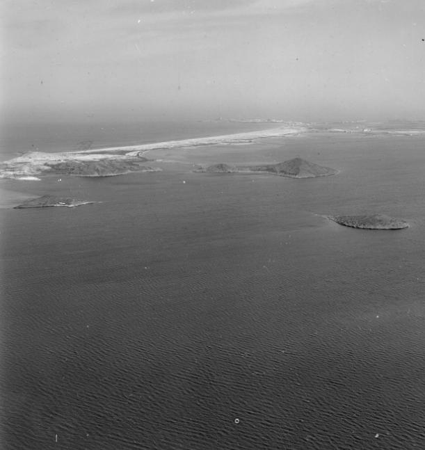 La Manga en 1964, cuando se propuso la creación de apartamentos flotantes