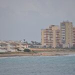 Investigan un aparatoso accidente en la Gran Vía de La Manga tras el abandono del vehículo