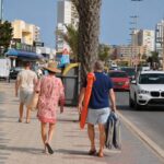 La basura se adueña de los arcenes en la entrada a Cabo de Palos
