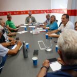 Una moción llevará al pleno de Cartagena un plan para mejorar el transporte público, las marquesinas y el aparcamiento en La Manga